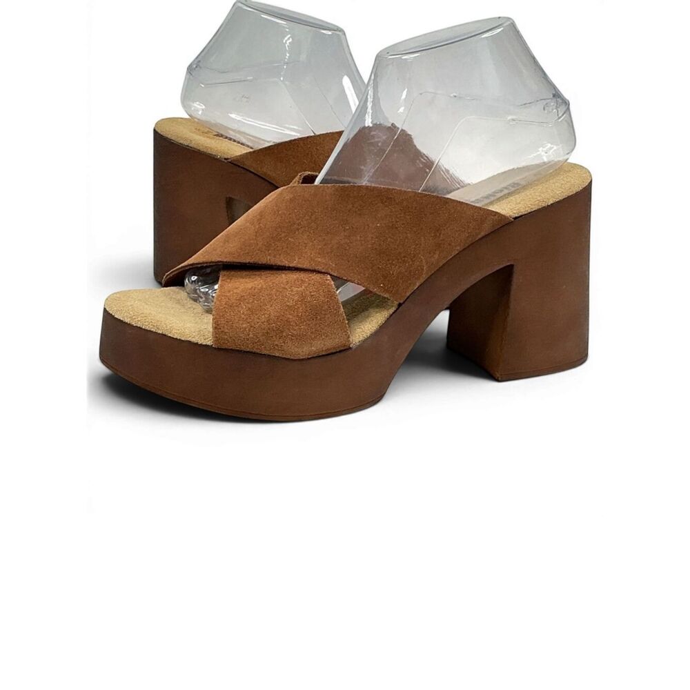 BioNatura Chunky Heel Platform Sandals Size 9.5 Crisscross Slip On Brown  Suede